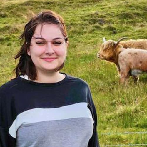 Caitlin, Poulsbo Manager